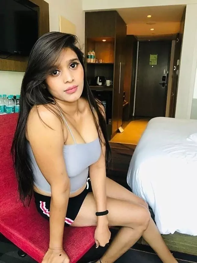 कॉल गर्ल्स सर्विस  वाडवानी